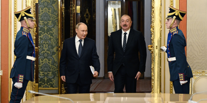 President Ilham Aliyev held meeting with Russian President Vladimir Putin in Moscow