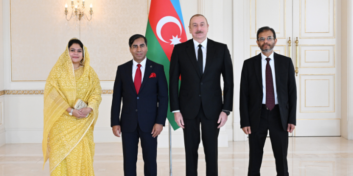 President Ilham Aliyev received credentials of incoming ambassador of Bangladesh to Azerbaijan