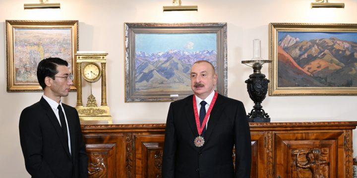 Bişkekdə Prezident İlham Əliyevə “Çingiz Aytmatov” ordeni təqdim edilib