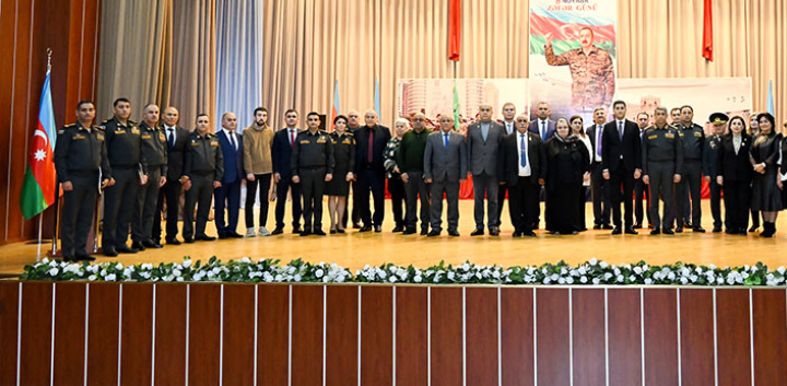 Azerbaijan’s Defense Ministry hosts meeting with several NGO heads