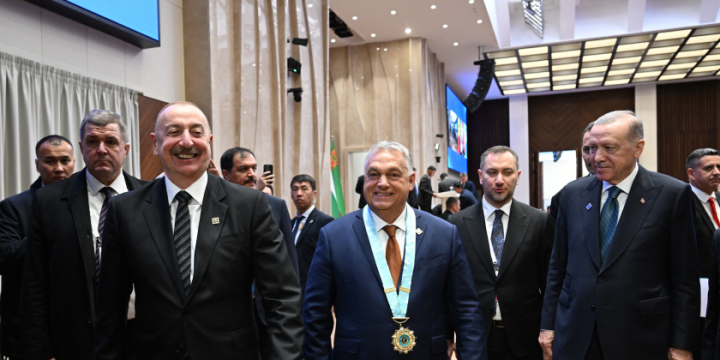 President Ilham Aliyev attended award ceremony for Prime Minister of Hungary in Bishkek