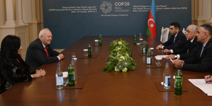 Azerbaijan’s Prime Minister holds meetings with participants of Global Summit of Religious Leaders in Baku