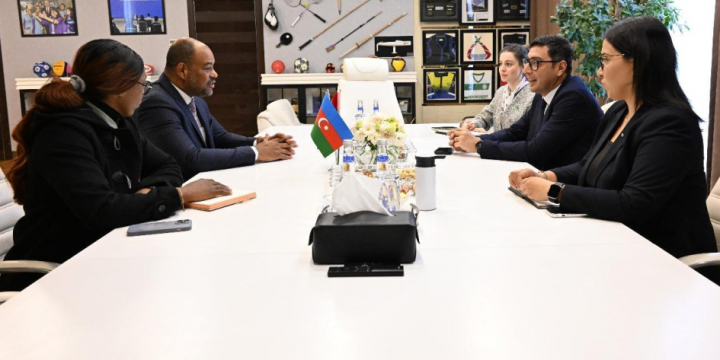 Azerbaijan and Angola discuss sports cooperation