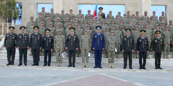 Combined Arms Army holds graduation ceremony