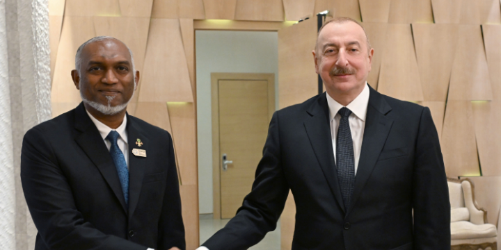 President Ilham Aliyev met with President of the Maldives