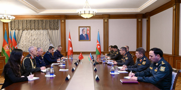 Azerbaijan, Türkiye discuss military cooperation