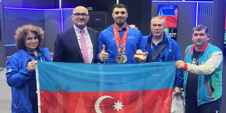 Azerbaijani weightlifter bags two world silvers in Manama