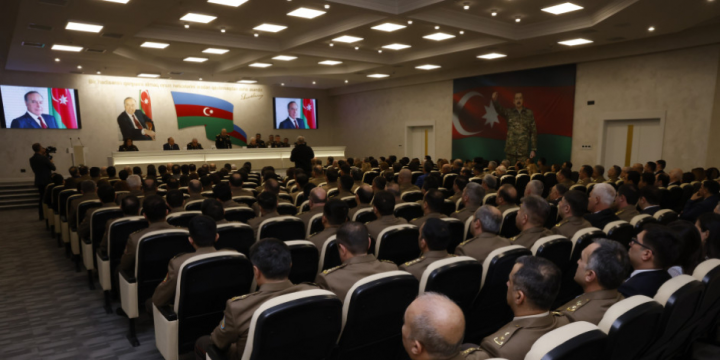 Fövqəladə Hallar Nazirliyinin yaradılmasının 19-cu ildönümü münasibətilə təntənəli iclas keçirilib