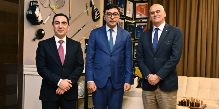 Azerbaijan’s Youth and Sports Minister meets with BWF Development Director