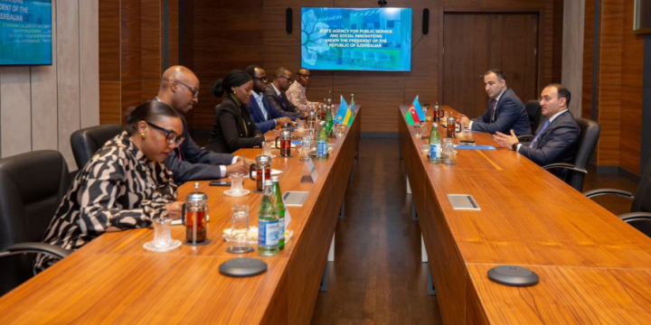 Rwandan delegation visits “ASAN Xidmet” Center in Baku