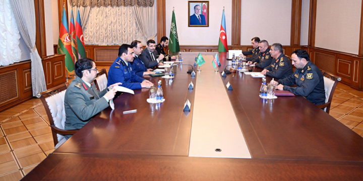 Azerbaijan and Saudi Arabia discuss military relations