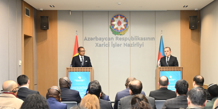 Foreign Ministries of Azerbaijan and Guinea-Bissau ink memorandum on political consultations