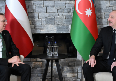 President Ilham Aliyev met with Latvian President in Davos