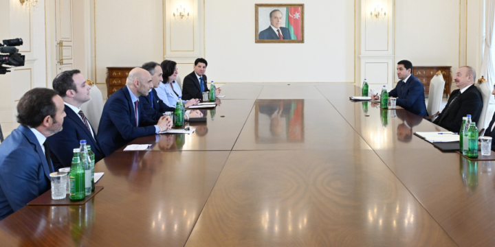Prezident İlham Əliyev İsrail İqtisadi Forumunun həmtəsisçisi və idarə heyətinin üzvünü qəbul edib 
