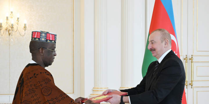 President Ilham Aliyev received credentials of Guinea’s newly appointed ambassador