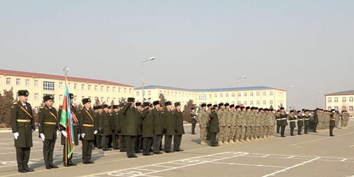 Combined Arms Army holds graduation ceremony for “Training course for long-term active military servicemen”