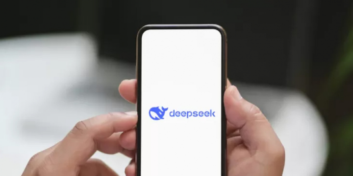 Italy blocks access to Chinese AI app DeepSeek over privacy concerns