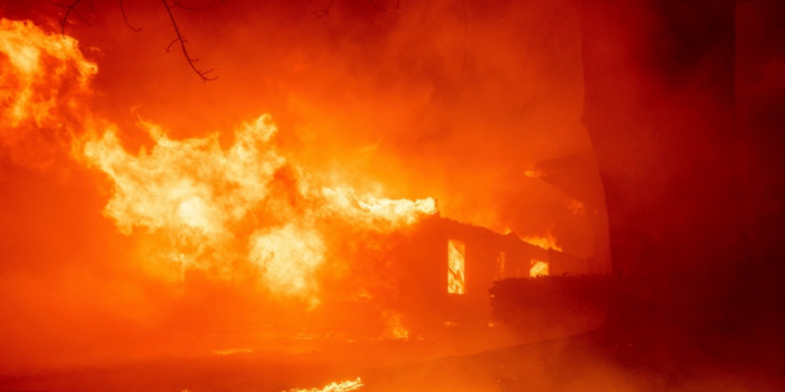 Wildfires tear through Los Angeles, killing 5, burning more than 1,000 homes, businesses