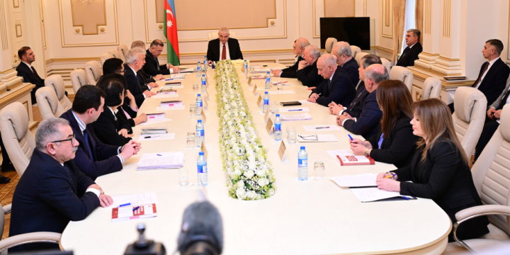 Azerbaijan’s Central Election Commission holds meeting