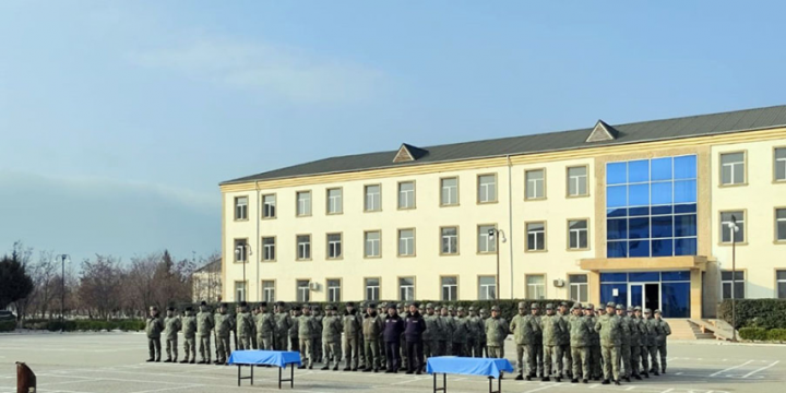 Hərbi Hava Qüvvələrində “Gizir hazırlığı kursu”nun buraxılış mərasimi keçirilib