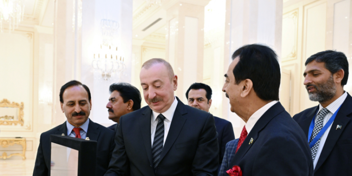 President of Azerbaijan Ilham Aliyev received Chairman of Pakistan’s Senate