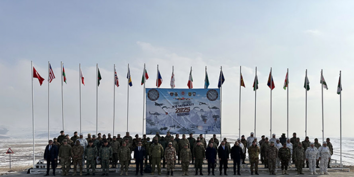 “Qış təlimi – 2025”in “Yüksək Səviyyəli Müşahidəçi Günü” keçirilib