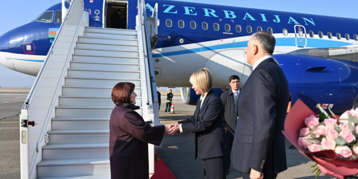 Azerbaijani Parliament Speaker begins official visit to Georgia