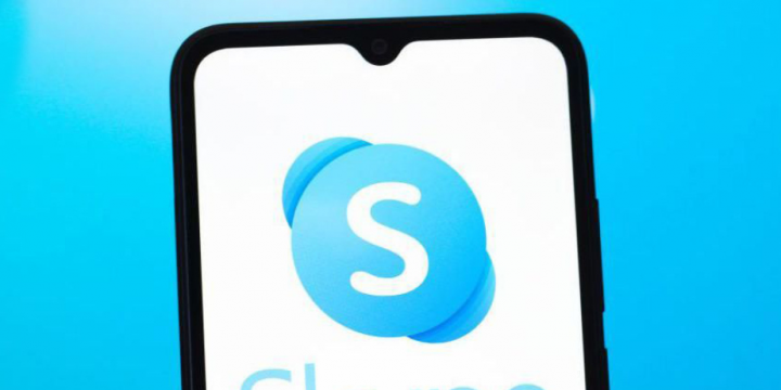 Skype announces it will shut down in May