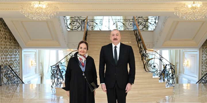 Prezident İlham Əliyev Şəfiqə Məmmədovaya “İstiqlal” ordenini təqdim edib