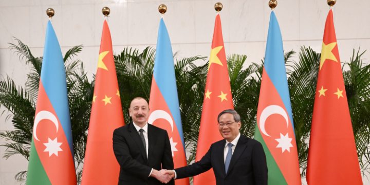 Prezident İlham Əliyev Çin Dövlət Şurasının Baş naziri ilə görüşüb