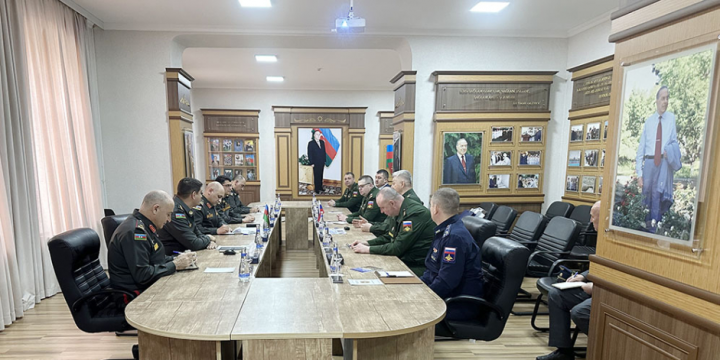 Azerbaijan, Russia explore prospects for cooperation in military education