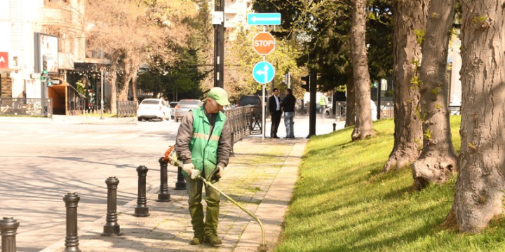 Paytaxtda növbəti dəfə geniş təmizlik işləri aparılıb