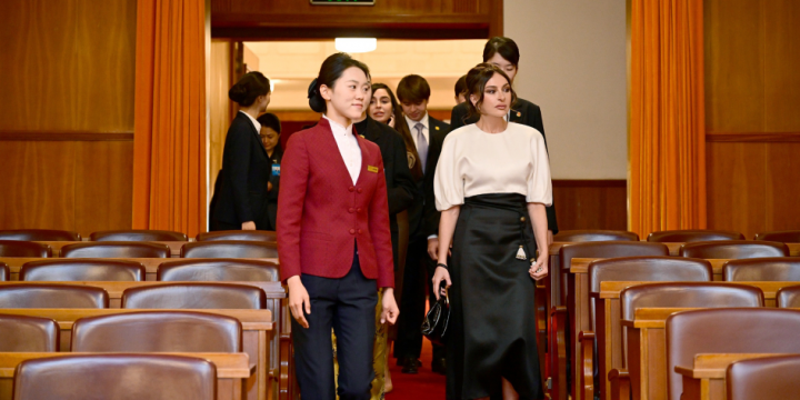 Azerbaijan’s First Lady Mehriban Aliyeva, her daughter Leyla Aliyeva, and other family members visited the Great Hall of the People in Beijing