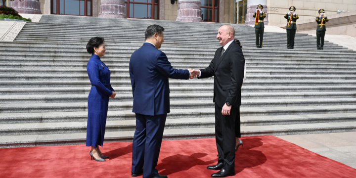 Official welcome ceremony was held for President of Azerbaijan Ilham Aliyev in Beijing