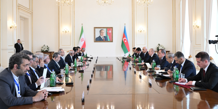 President of Azerbaijan Ilham Aliyev held expanded meeting with President of Iran Masoud Pezeshkian