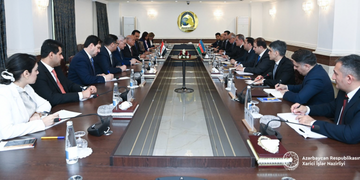 Azərbaycan və İraq XİN rəhbərlərinin geniş tərkibdə görüşü keçirilib