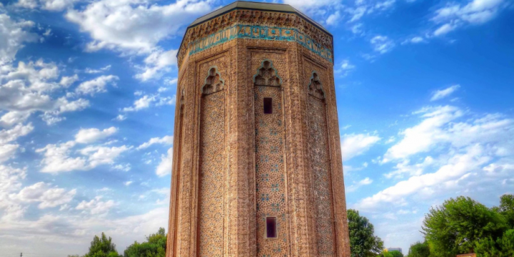 President Ilham Aliyev allocates AZN 1m for restoration and conservation of Momina Khatun Tomb  – Order