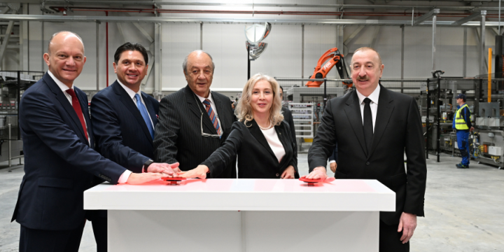 Prezident İlham Əliyev “Azerbaijan Coca-Cola Bottlers” MMC-nin İsmayıllıda yeni istehsal müəssisəsinin açılışında iştirak edib