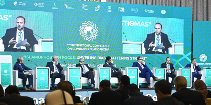 Baku-hosted International conference on Islamophobia continues with plenary and panel sessions