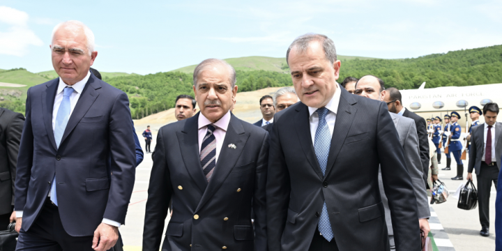 Prime Minister of Pakistan Muhammad Shehbaz Sharif arrives in Azerbaijan