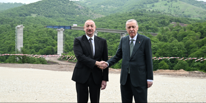 Presidents of Azerbaijan and Türkiye inspected progress on Kalbajar-Lachin highway construction