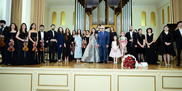 Heydər Əliyev Fondunun vitse-prezidenti Leyla Əliyeva Bakı Musiqi Akademiyasında tələbə və gənclərin konsertində iştirak edib