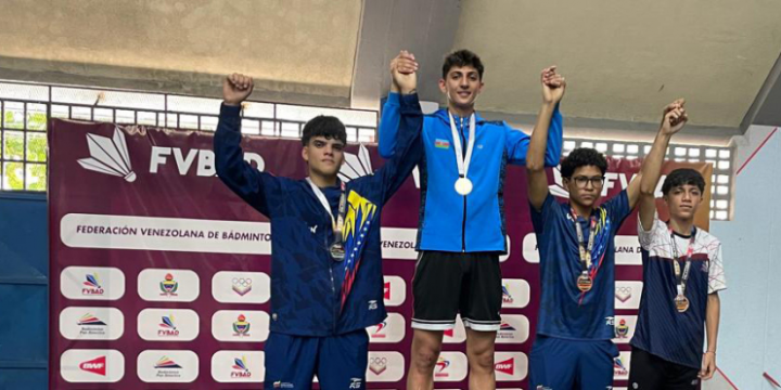 Azerbaijani badminton players win triple gold in Venezuela
