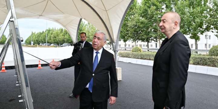 President Ilham Aliyev reviewed construction progress on Baku–Alat–Gazakh–State Border with Georgia highway section passing through Yevlakh city