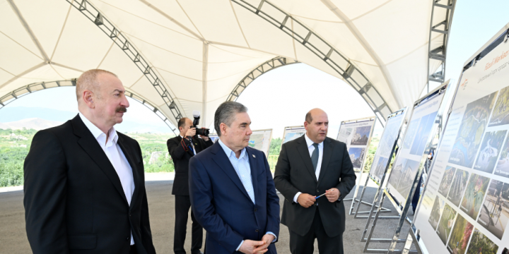 President Ilham Aliyev and Chairman of Turkmenistan’s Halk Maslahaty Gurbanguly Berdimuhamedov visited destroyed areas of Fuzuli city