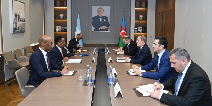 Azərbaycan və Somali XİN rəhbərlərinin geniş tərkibdə görüşü keçirilib