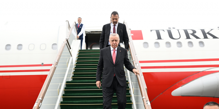 Türkiyə Prezidenti Rəcəb Tayyib Ərdoğan Azərbaycana səfərə gəlib