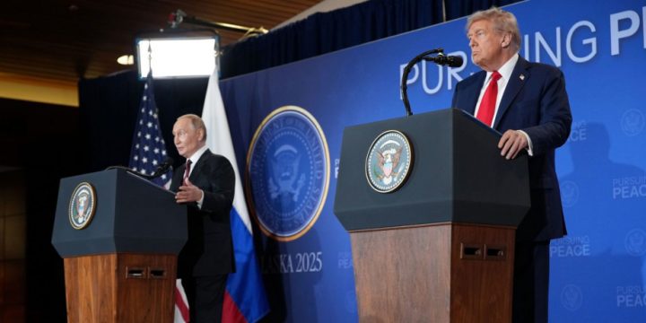 Vladimir Putin Donald Trampla danışıqları konstruktiv və faydalı adlandırıb