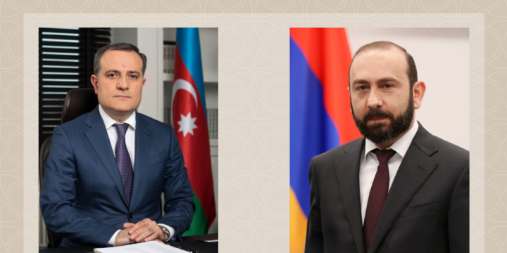 Azerbaijani, Armenian FMs hold phone conversation