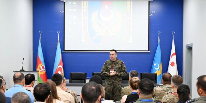Baku hosts Strategic Communications course